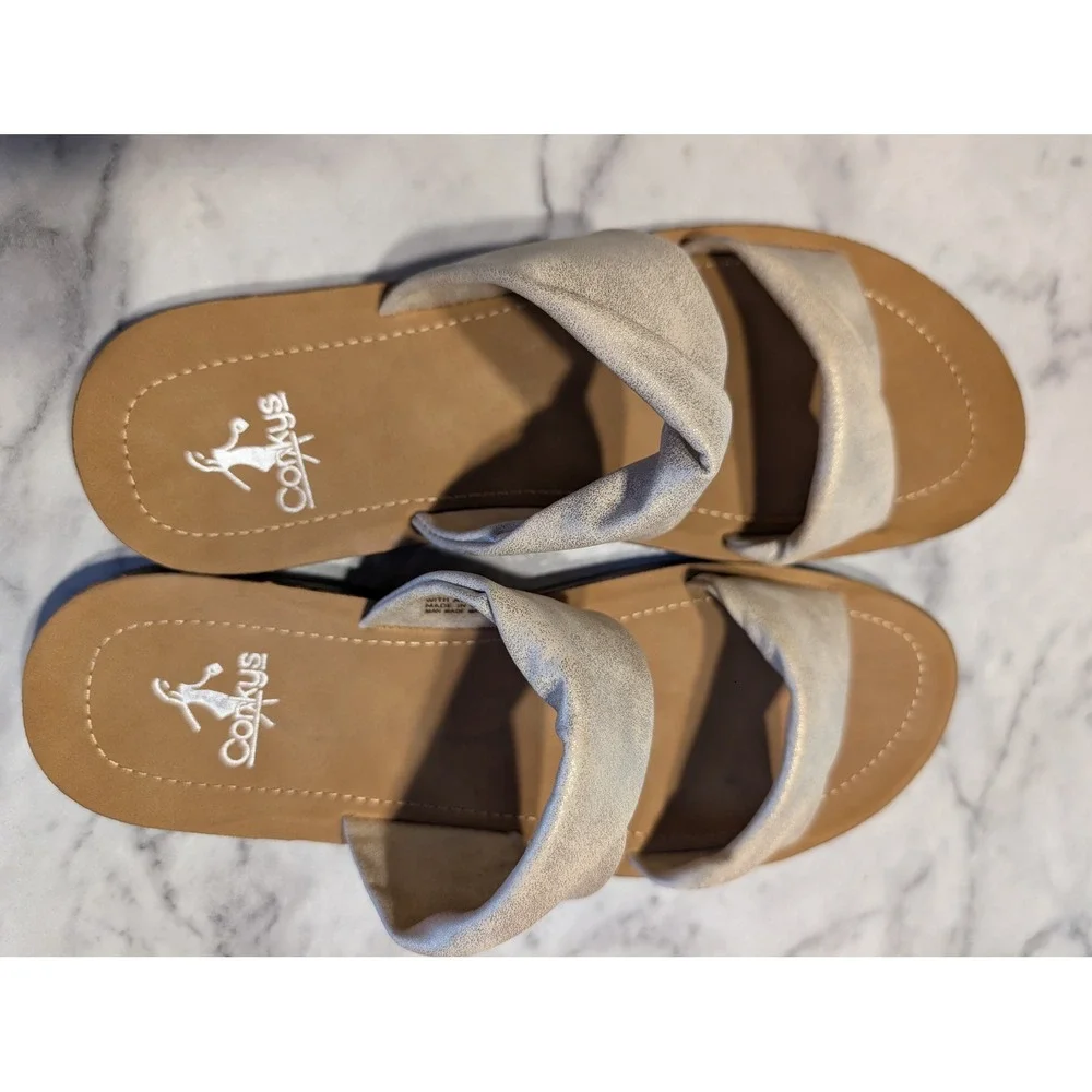 Corkys With A Twist Sandal Women 10 Gold New Metallic Double Strap Slide